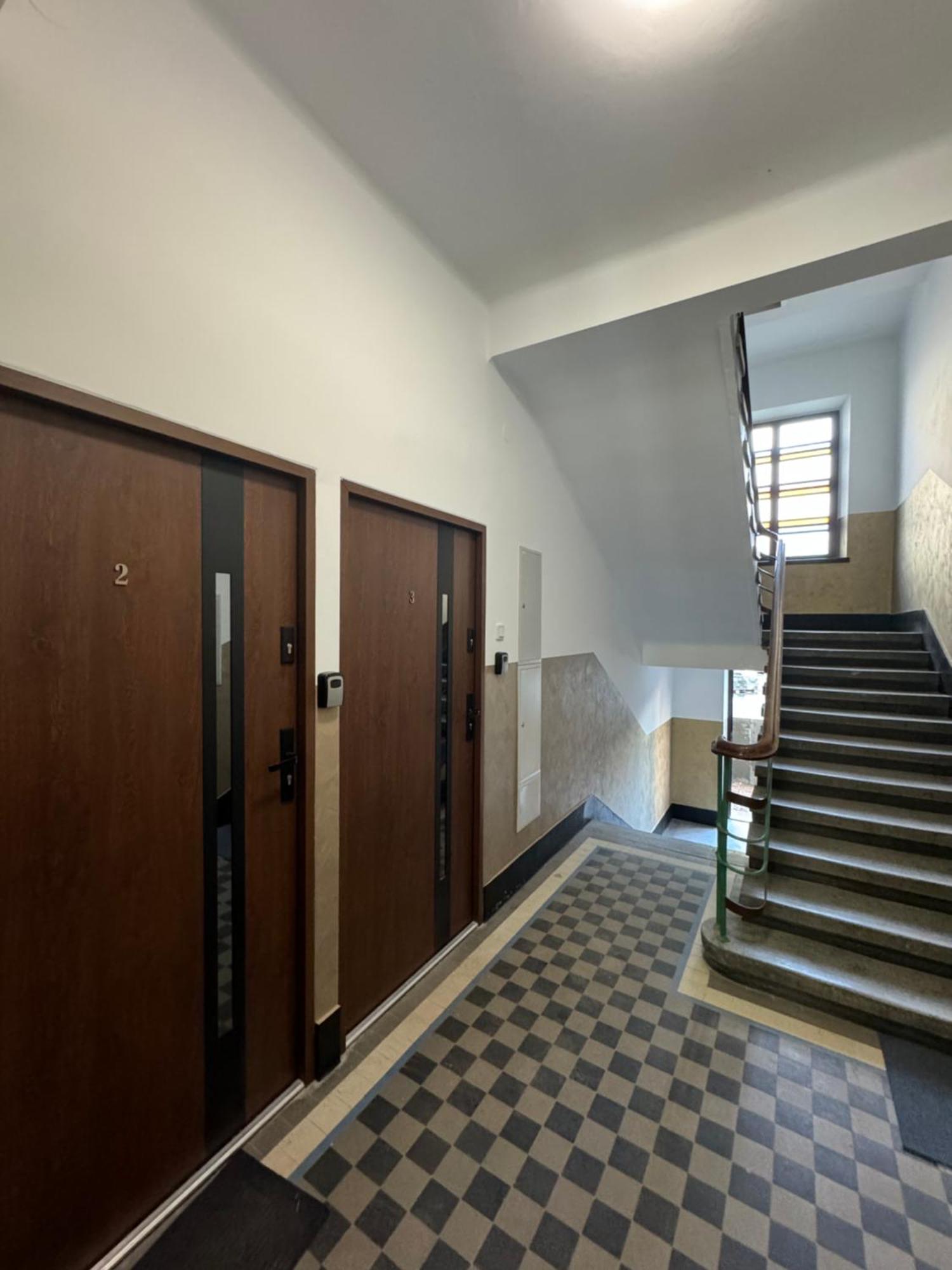 קרקוב Revesen Premium Apartments מראה חיצוני תמונה