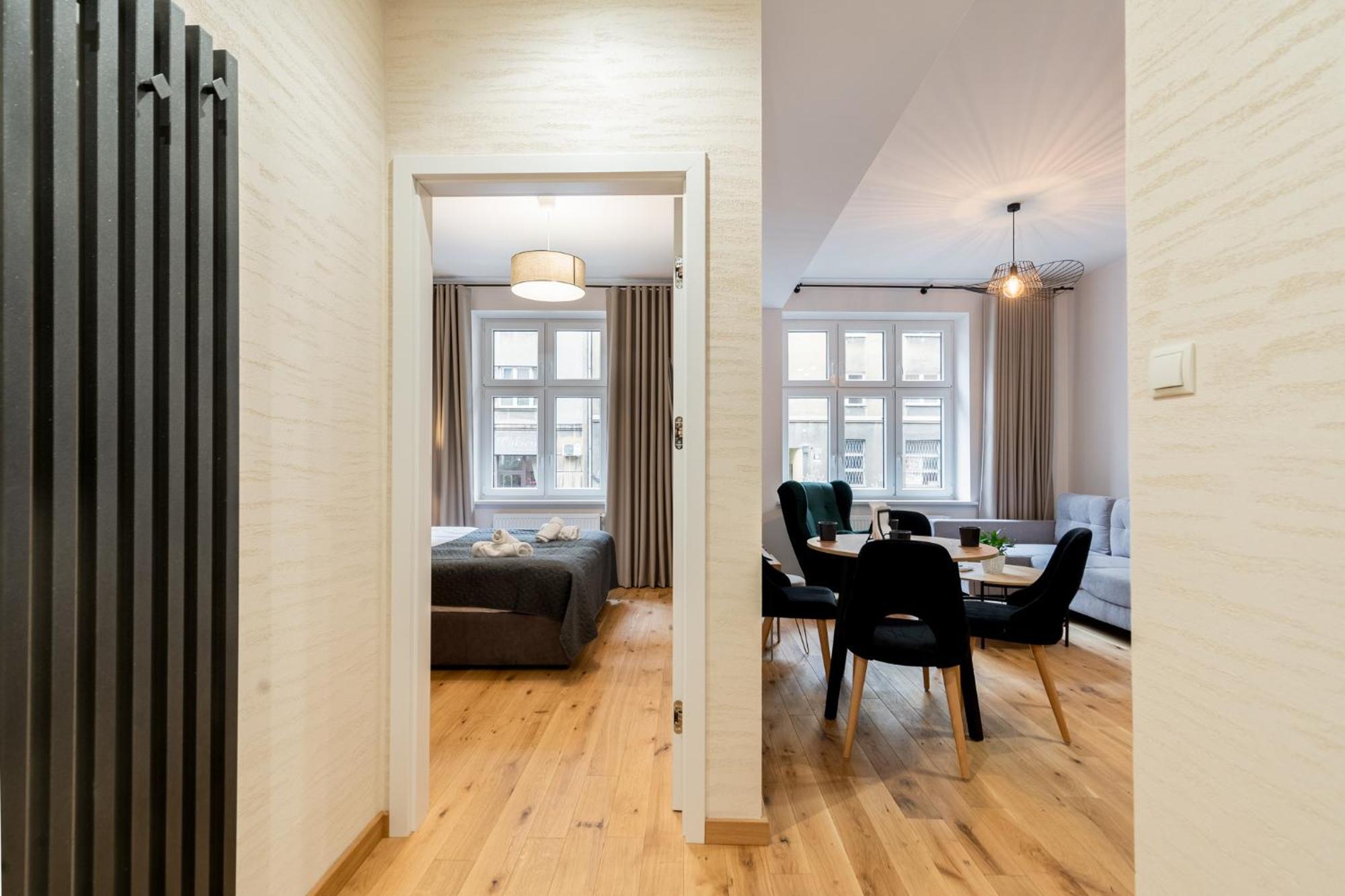 קרקוב Revesen Premium Apartments מראה חיצוני תמונה